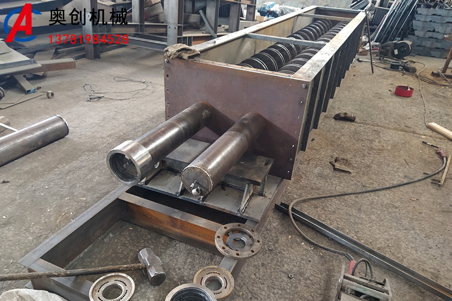 水冷式螺旋輸送機冷卻(què)原理 水冷式(shì)螺旋輸送機冷卻原理